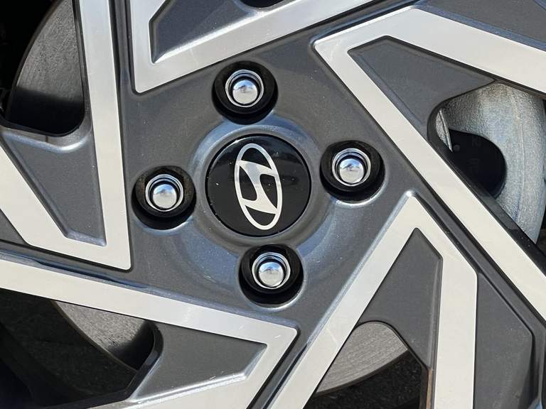 Hyundai Hyundai