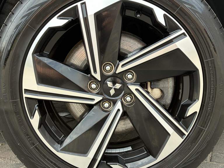 Mitsubishi Mitsubishi