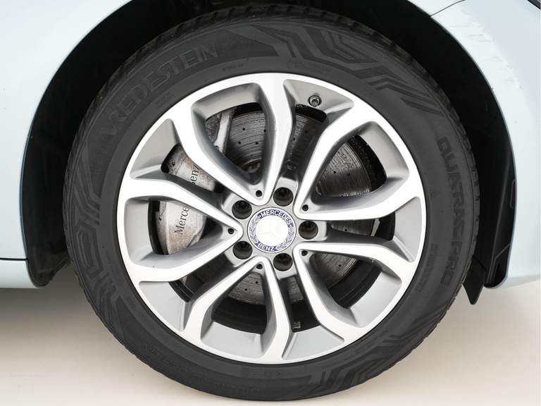 Mercedes-Benz Mercedes-Benz