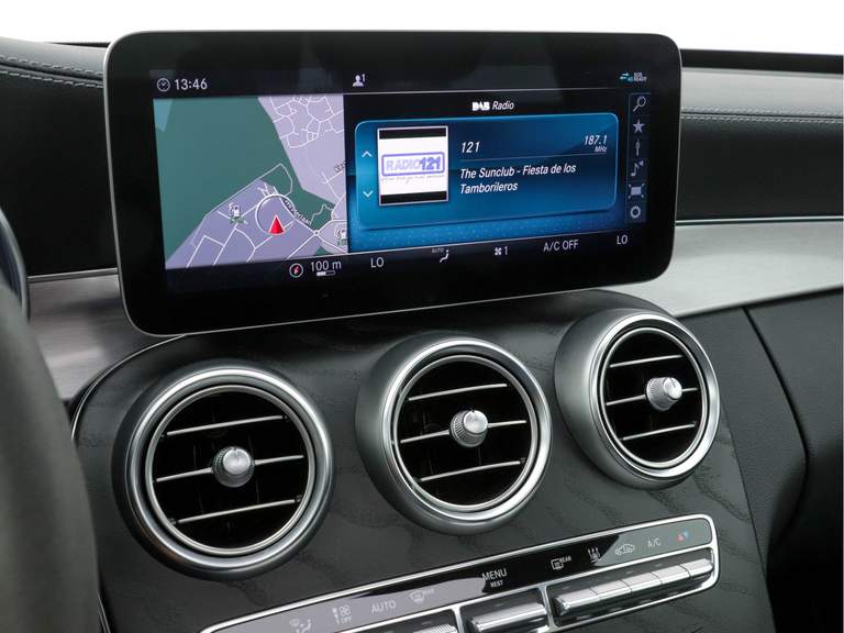 Mercedes-Benz Mercedes-Benz