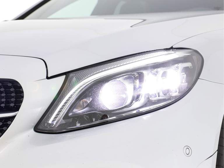 Mercedes-Benz Mercedes-Benz