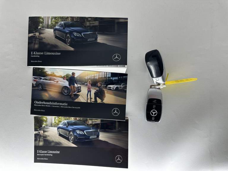 Mercedes-Benz Mercedes-Benz