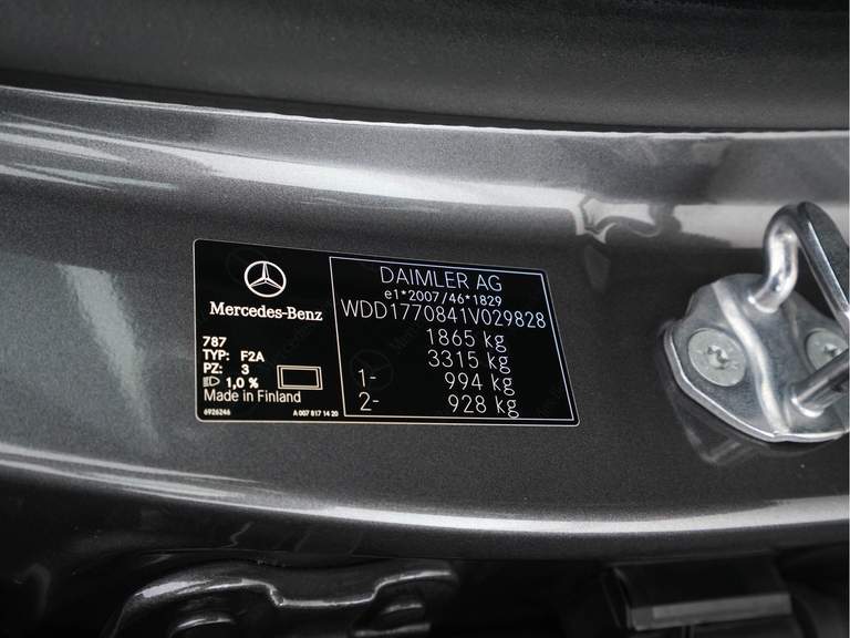 Mercedes-Benz Mercedes-Benz