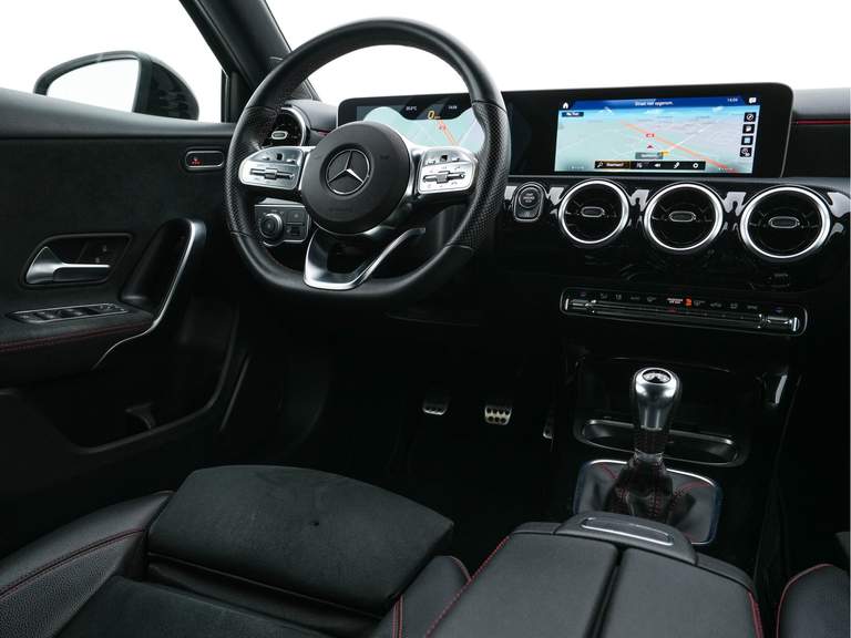 Mercedes-Benz Mercedes-Benz