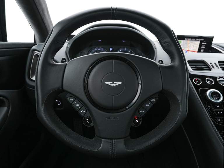 Aston Martin Aston Martin