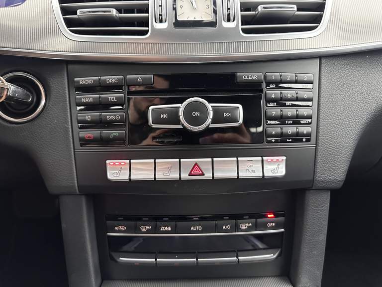 Mercedes-Benz Mercedes-Benz