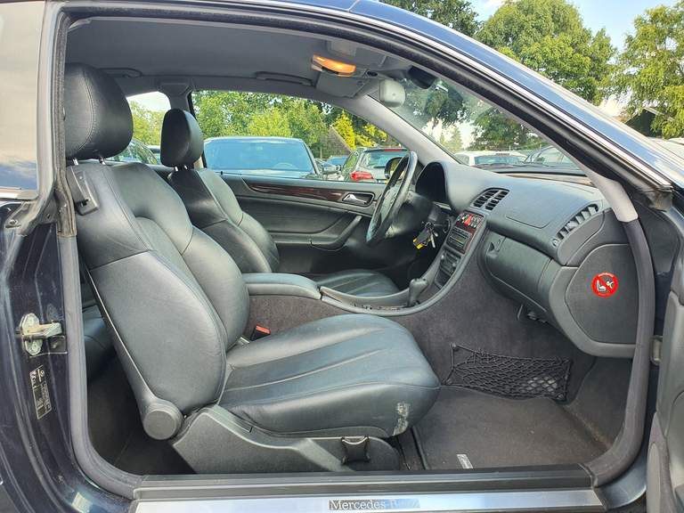 Mercedes-Benz Mercedes-Benz