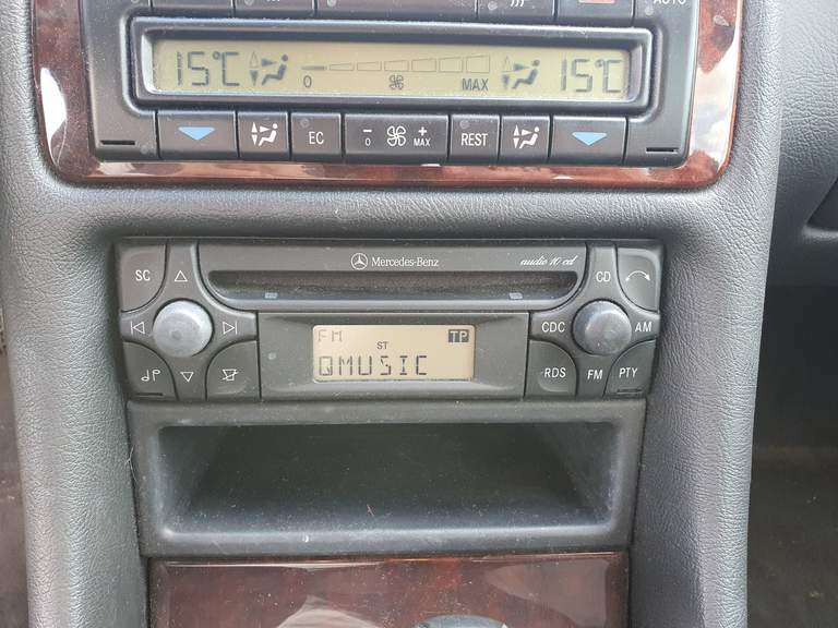 Mercedes-Benz Mercedes-Benz