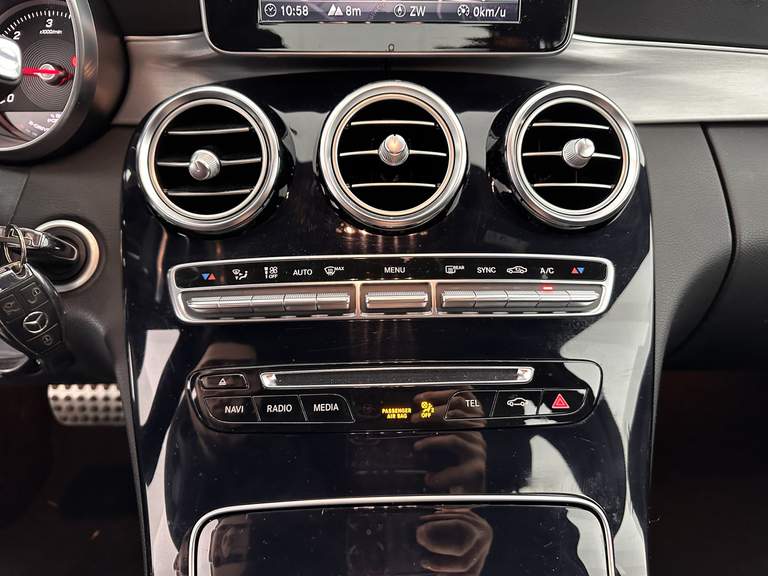 Mercedes-Benz Mercedes-Benz