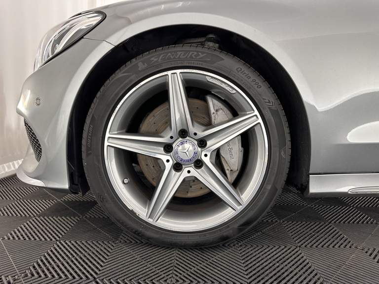 Mercedes-Benz Mercedes-Benz