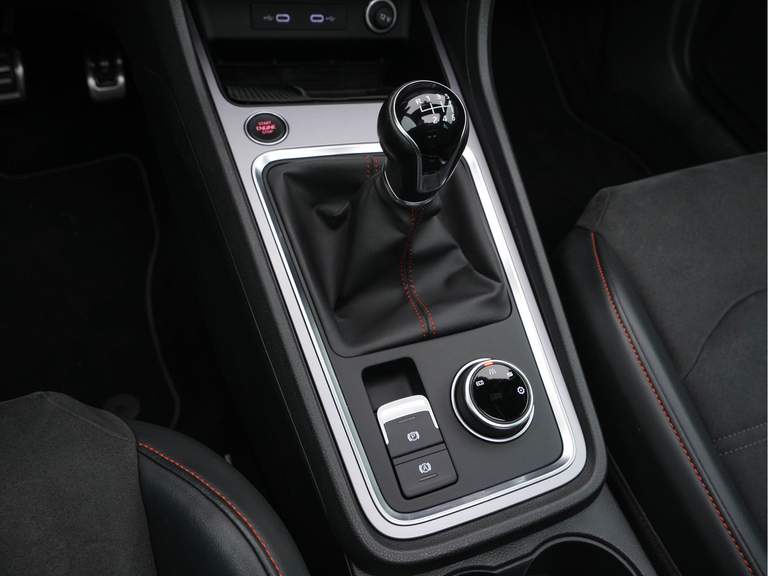 SEAT SEAT