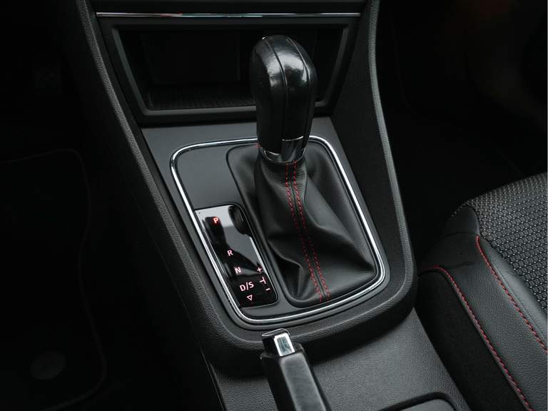SEAT SEAT