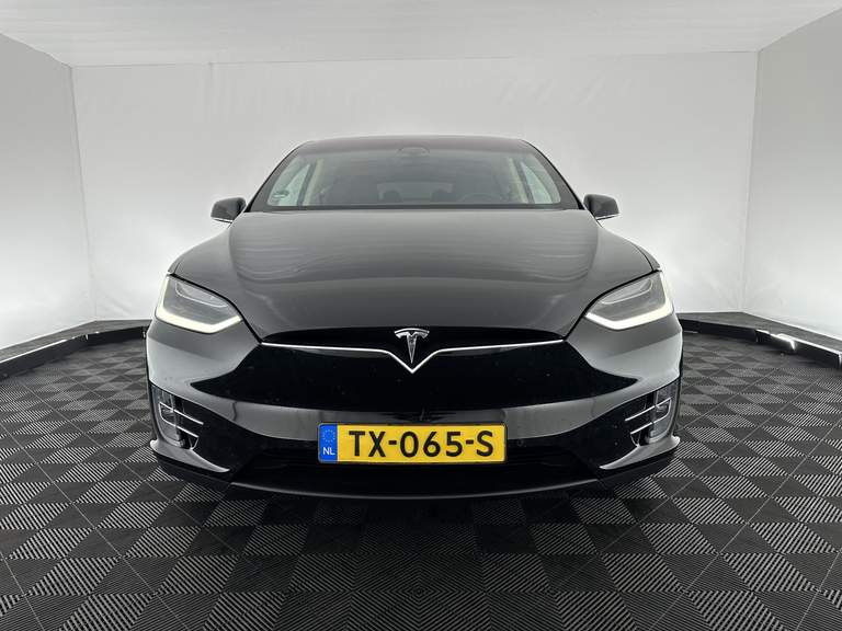 Tesla Tesla