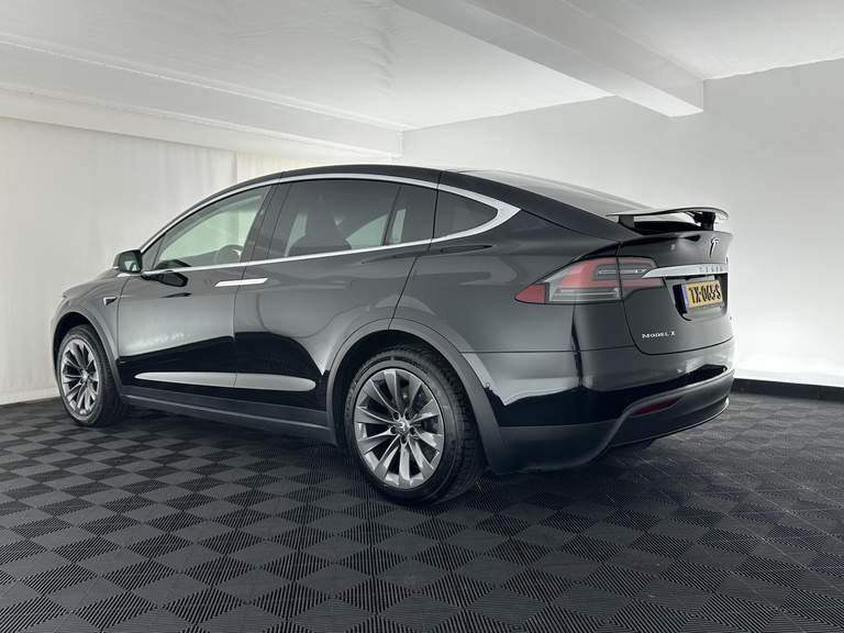 Tesla Tesla