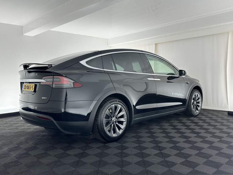 Tesla Tesla