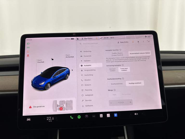 Tesla Tesla