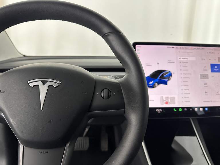 Tesla Tesla