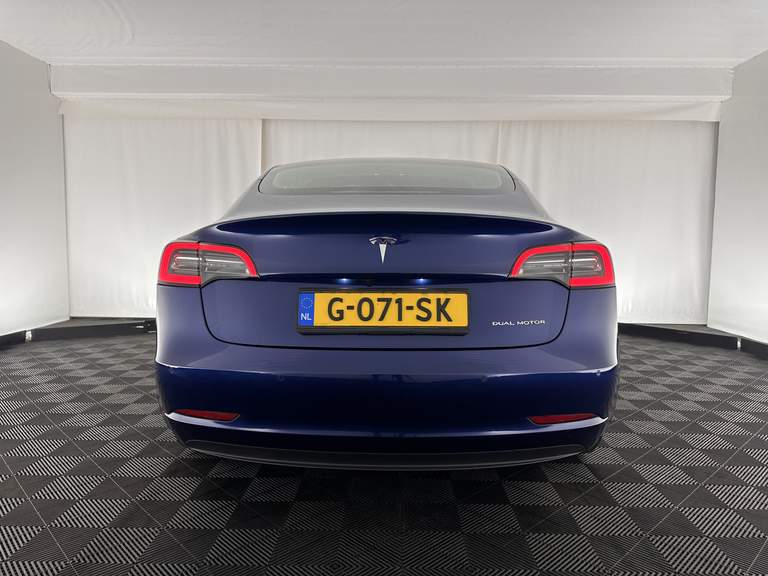 Tesla Tesla