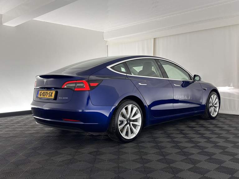 Tesla Tesla