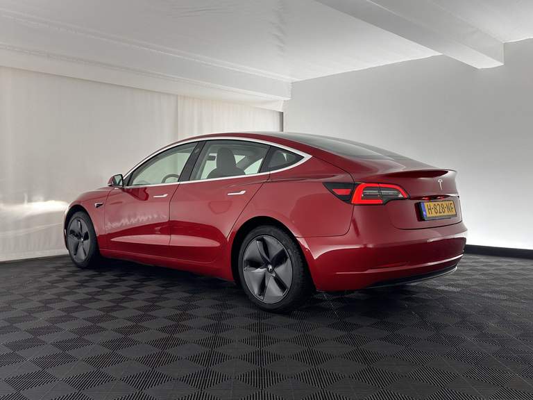 Tesla Tesla