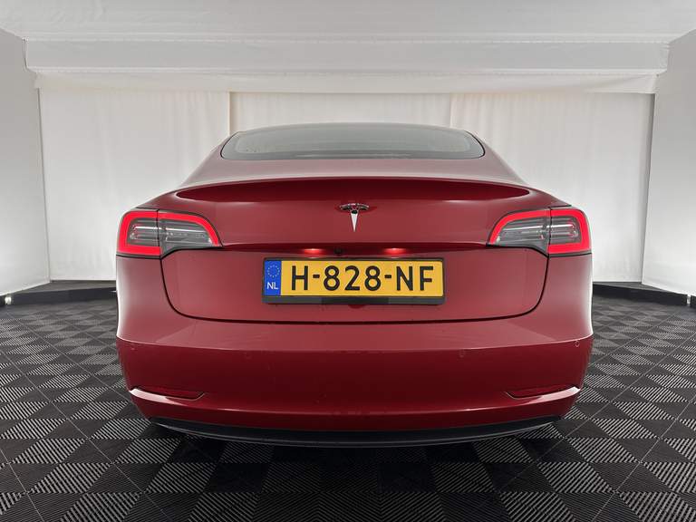 Tesla Tesla