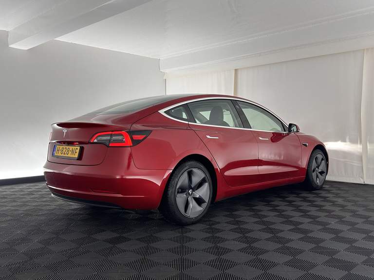 Tesla Tesla