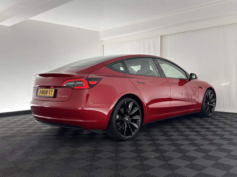 Tesla Tesla