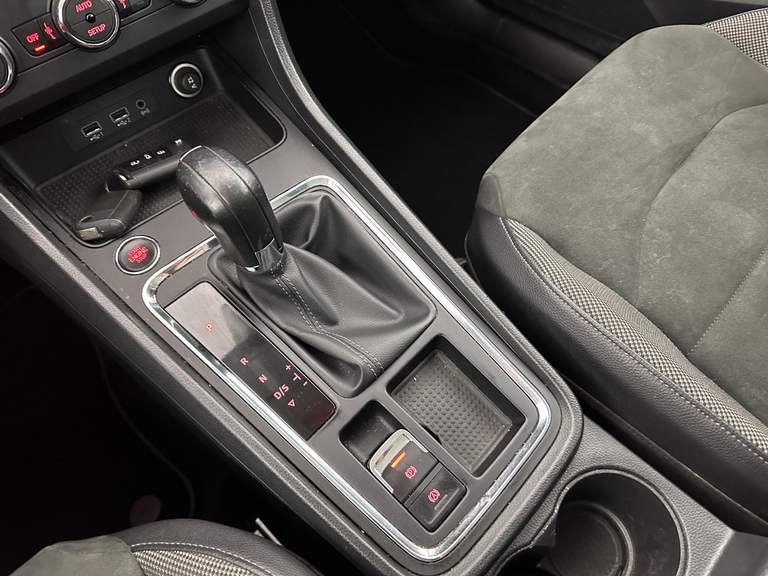SEAT SEAT