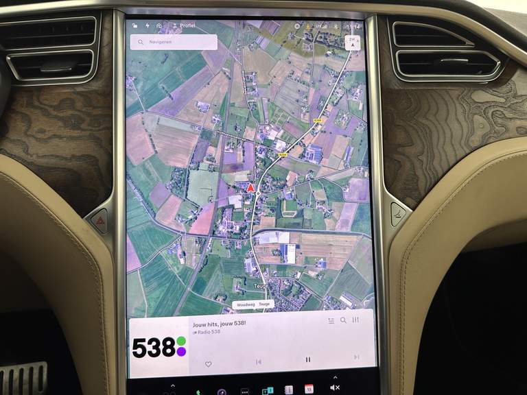Tesla Tesla
