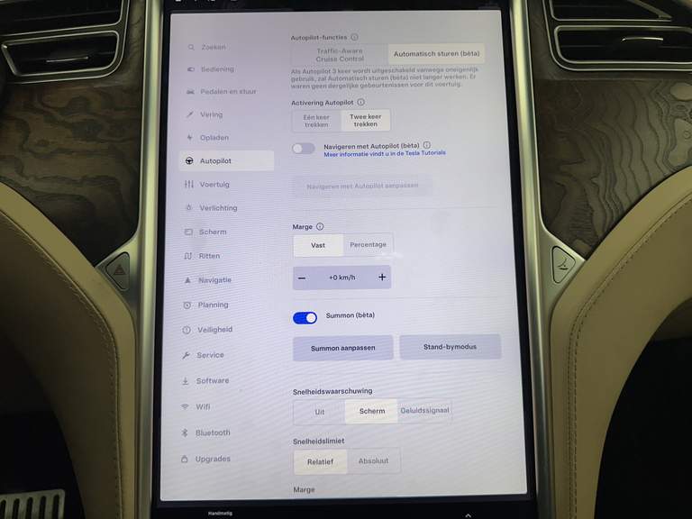 Tesla Tesla