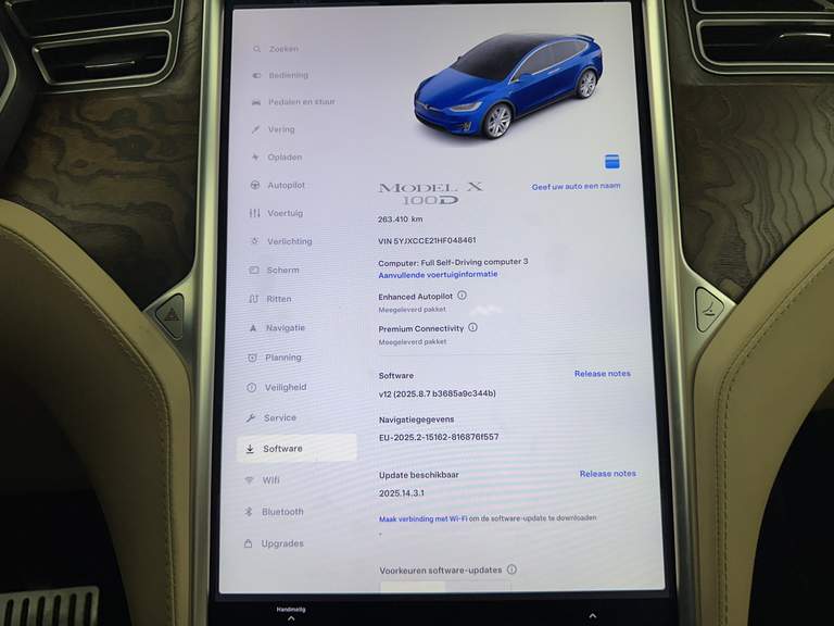 Tesla Tesla