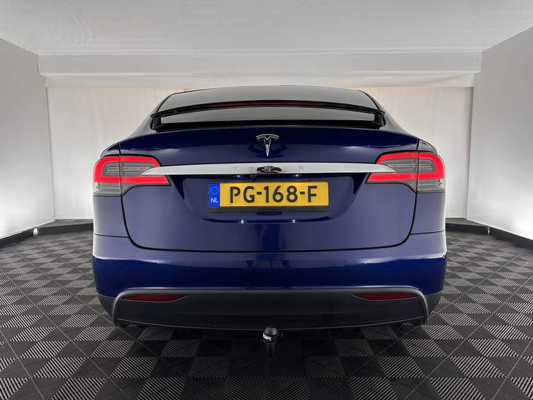Tesla Tesla