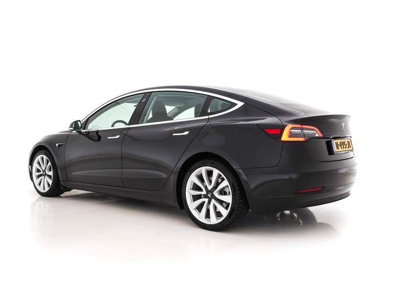 Tesla Tesla