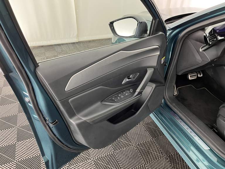 Peugeot Peugeot