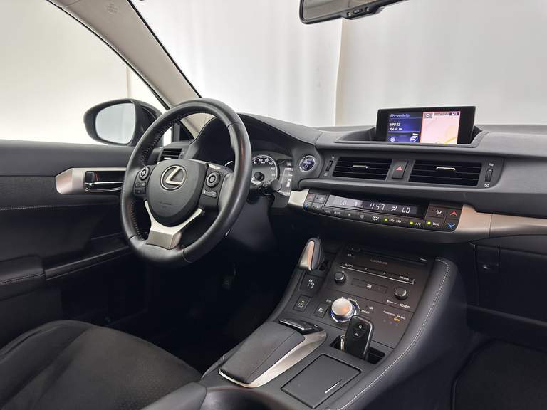 Lexus