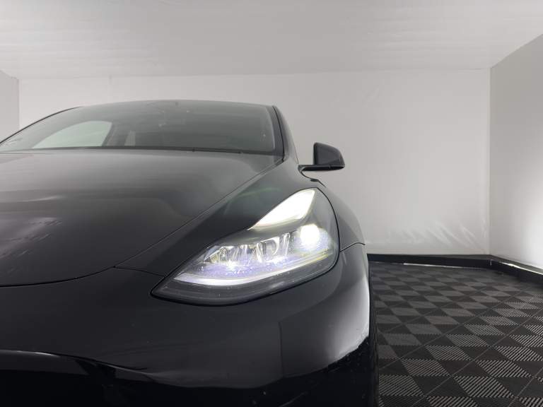 Tesla Tesla