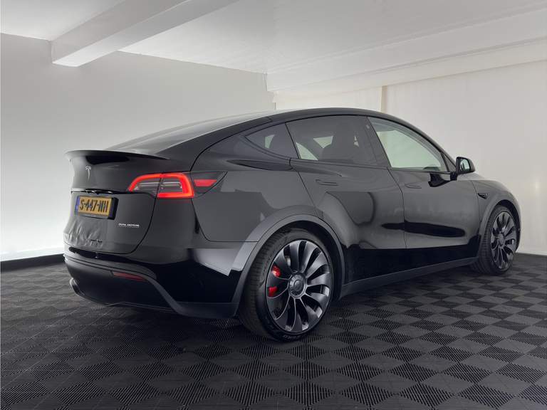 Tesla Tesla