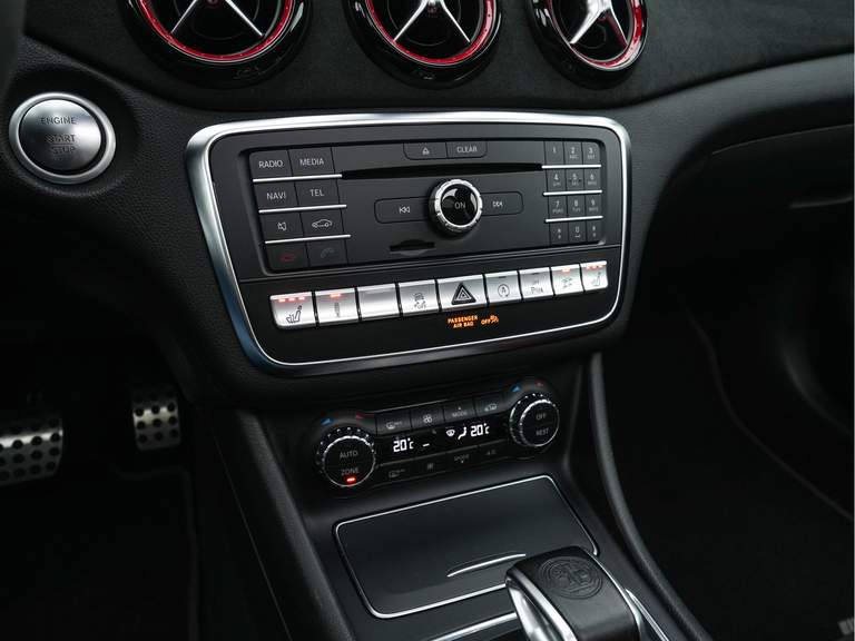 Mercedes-Benz Mercedes-Benz