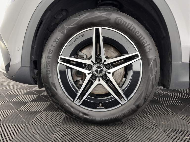 Mercedes-Benz Mercedes-Benz