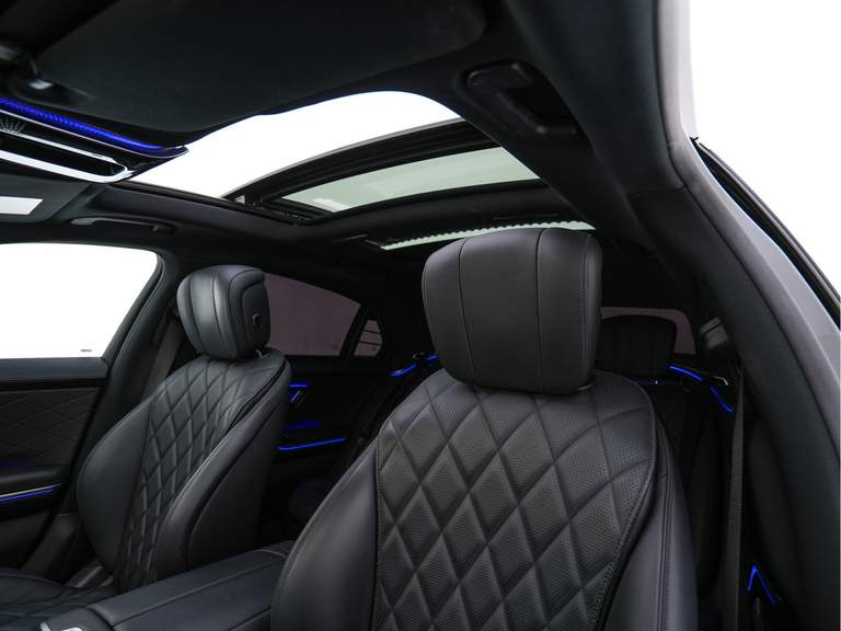 Mercedes-Benz Mercedes-Benz