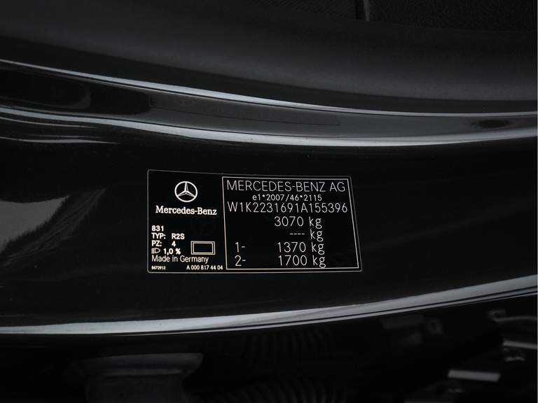 Mercedes-Benz Mercedes-Benz