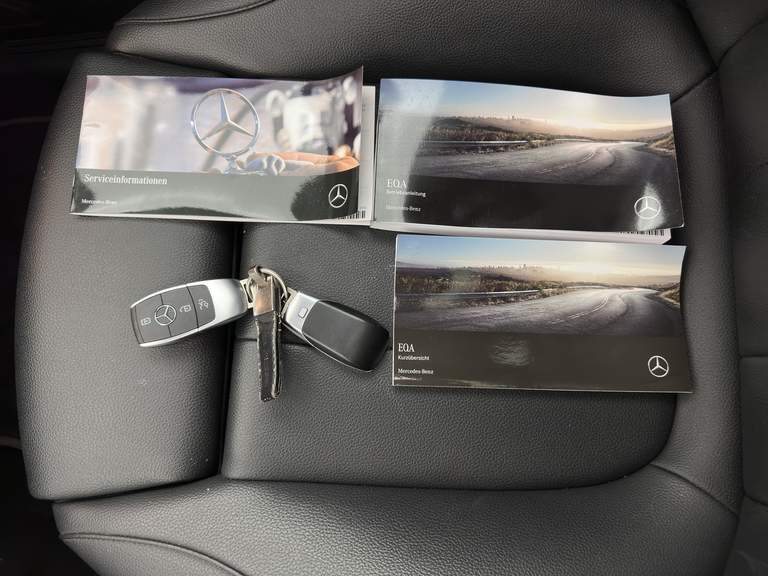 Mercedes-Benz Mercedes-Benz