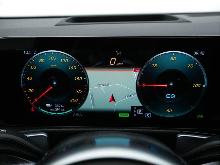 Mercedes-Benz Mercedes-Benz