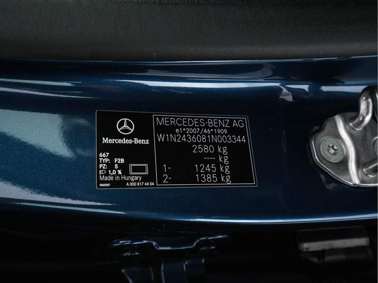 Mercedes-Benz Mercedes-Benz