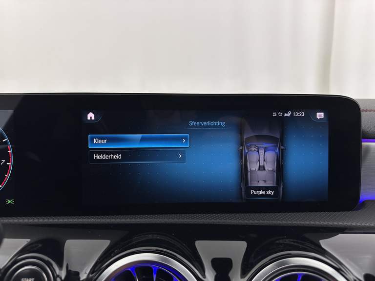 Mercedes-Benz Mercedes-Benz