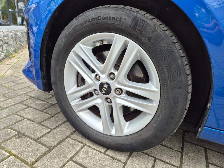 Kia