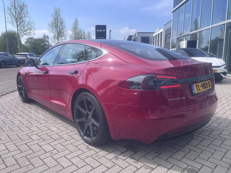 Tesla