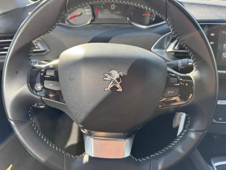 Peugeot Peugeot