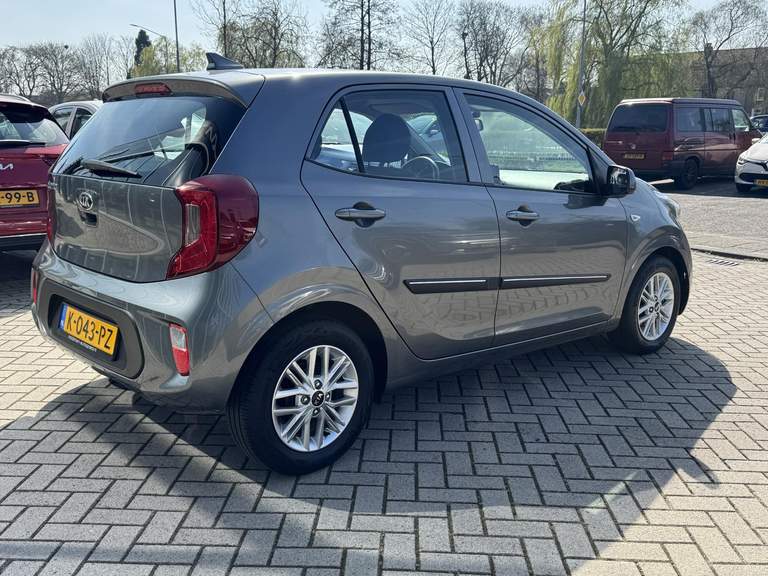 Kia Kia