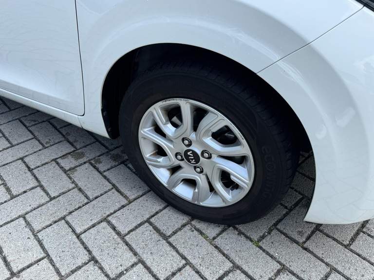 Kia Kia